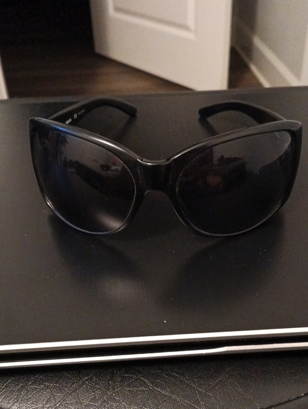 Women’s Oversized Black Sunglasses - Classic Style Dolce Gabbana Glasses.